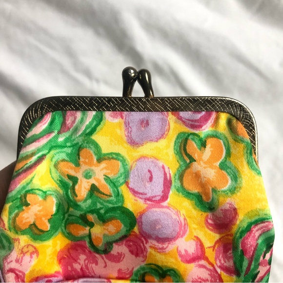 Vintage 60s Floral Kiss Lock Coin Purse - Picture 4 of 8